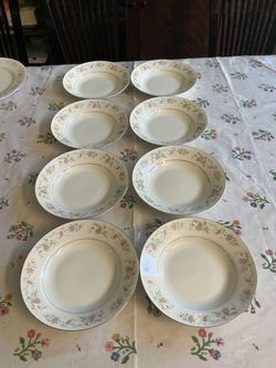 Royal Majestic Cannes Fine China 8” Soup Bowls - Set of 8