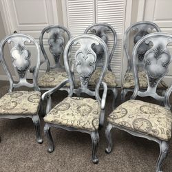 Set of 6 vintage-style chairs.
