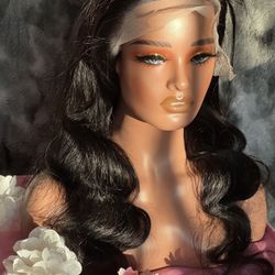 Black Bodywave Lace Wig 24”