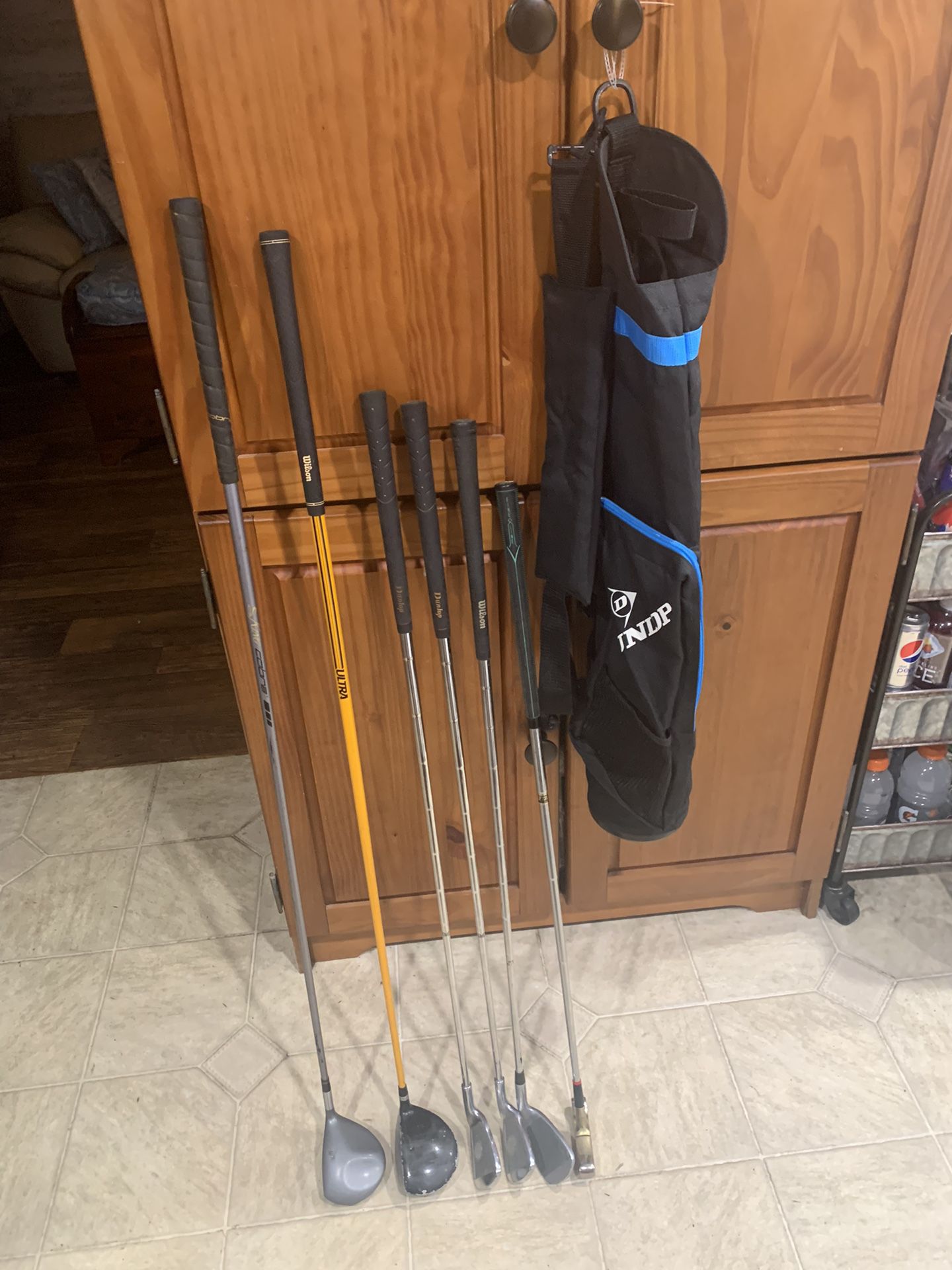 Mens Left Handed Sunday Golf Set for Sale in Rochester, NH - OfferUp