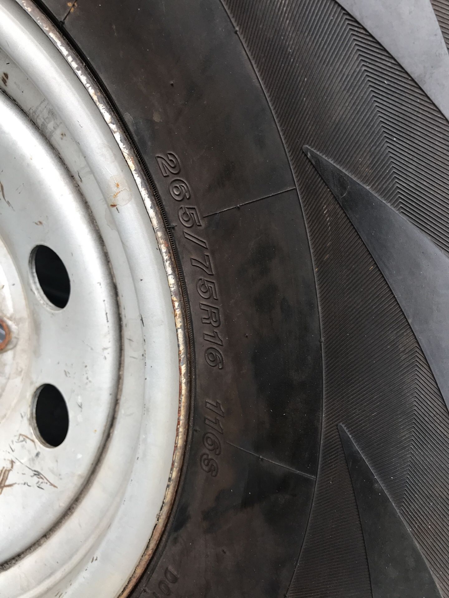 Mirada Cross tour SLX tire 265/75R 16