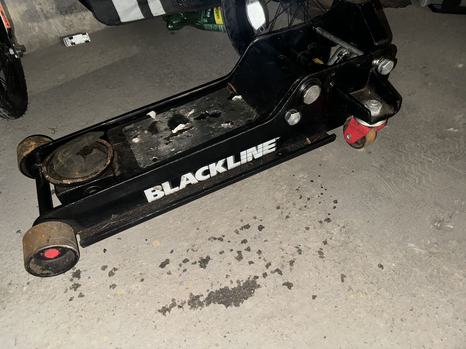 Black Line Jack Floor Jack