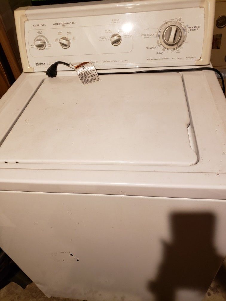 Kenmore 70 Series White Washing Machine W/ Agitator