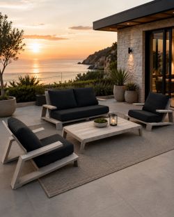 Restoration hardware Outdoor Set