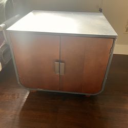 Decorative hidden cat litter box