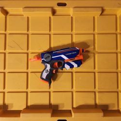 Nerf Firestrike 