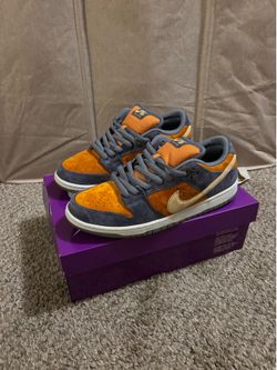 Dunk Sb Light Carbon Monarch