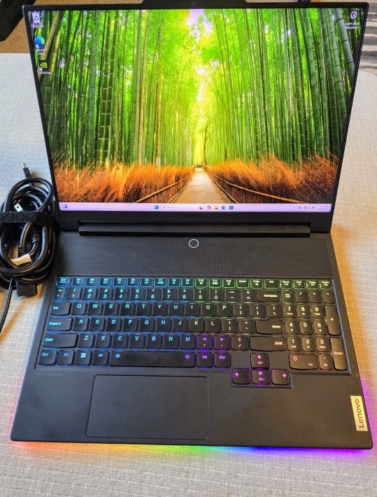 Lenovo Legion 9i RTX 4090 Gaming Laptop
