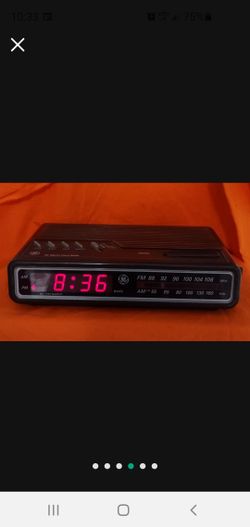GE Digital Clock Radio Model 7-4612B Red Display AM/FM Black
