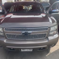 Chevy Tahoe 2012 LT