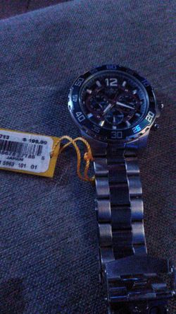 Invicta watch no box with tag