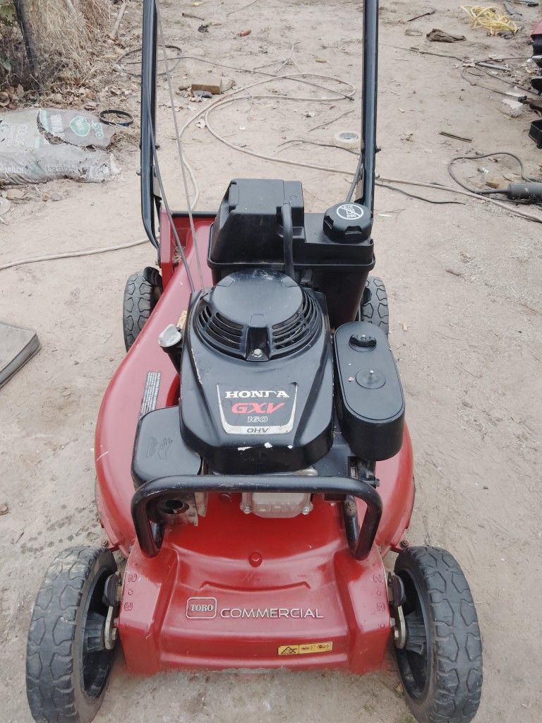 Maquina Toro 21 Commercial Jalando Ala Cien Jala Al Primer Tiron No Bolsa Lista Pal Travajo 2017 Modelo