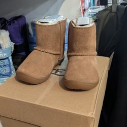 Ugg Toddler Boots Children's Size 8