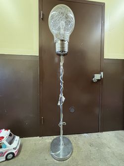 Light Bulb 65'' Floor Lamp (good condition)