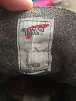 Redwing boots size 9 D