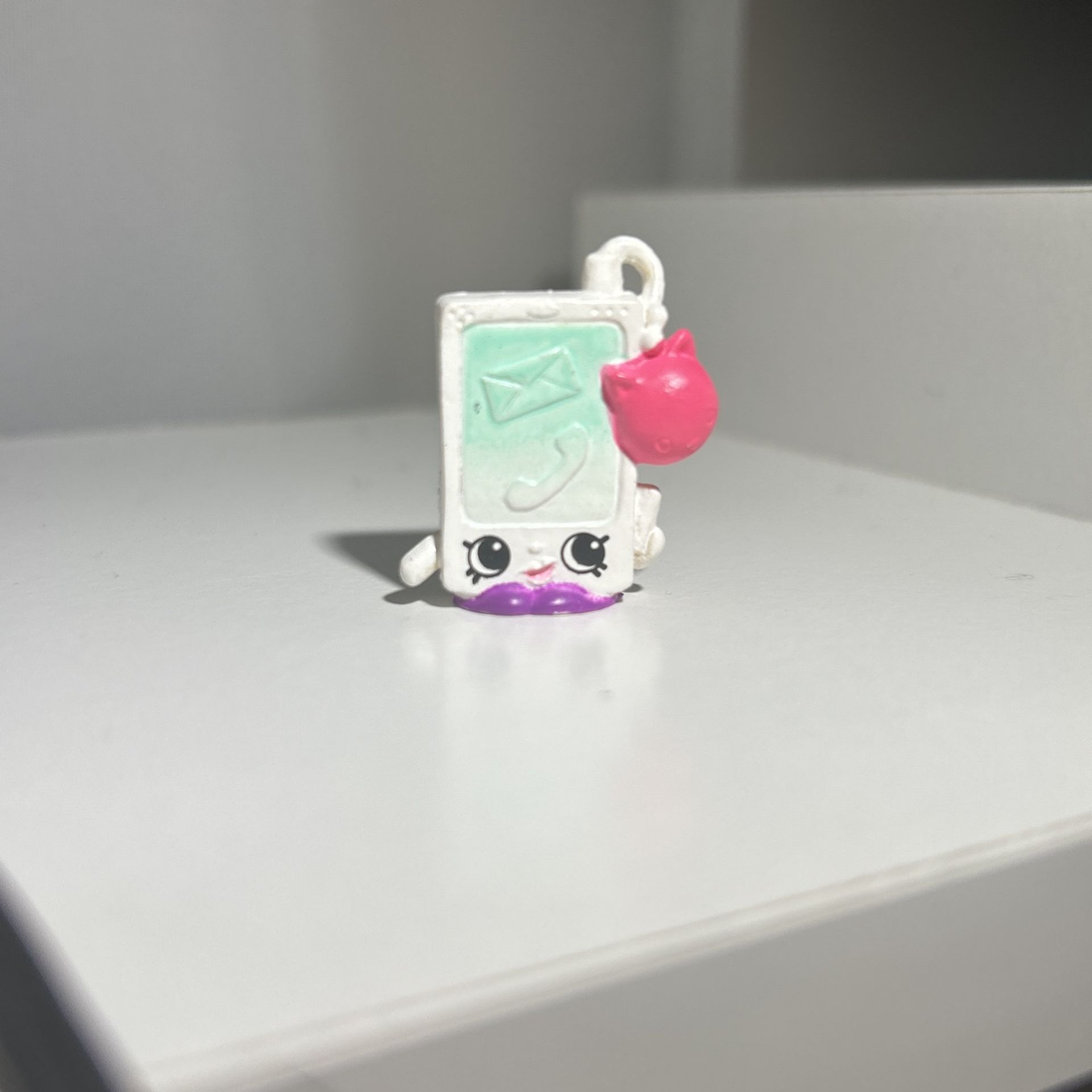 Shopkins Season 3 Common- Smarty Phone