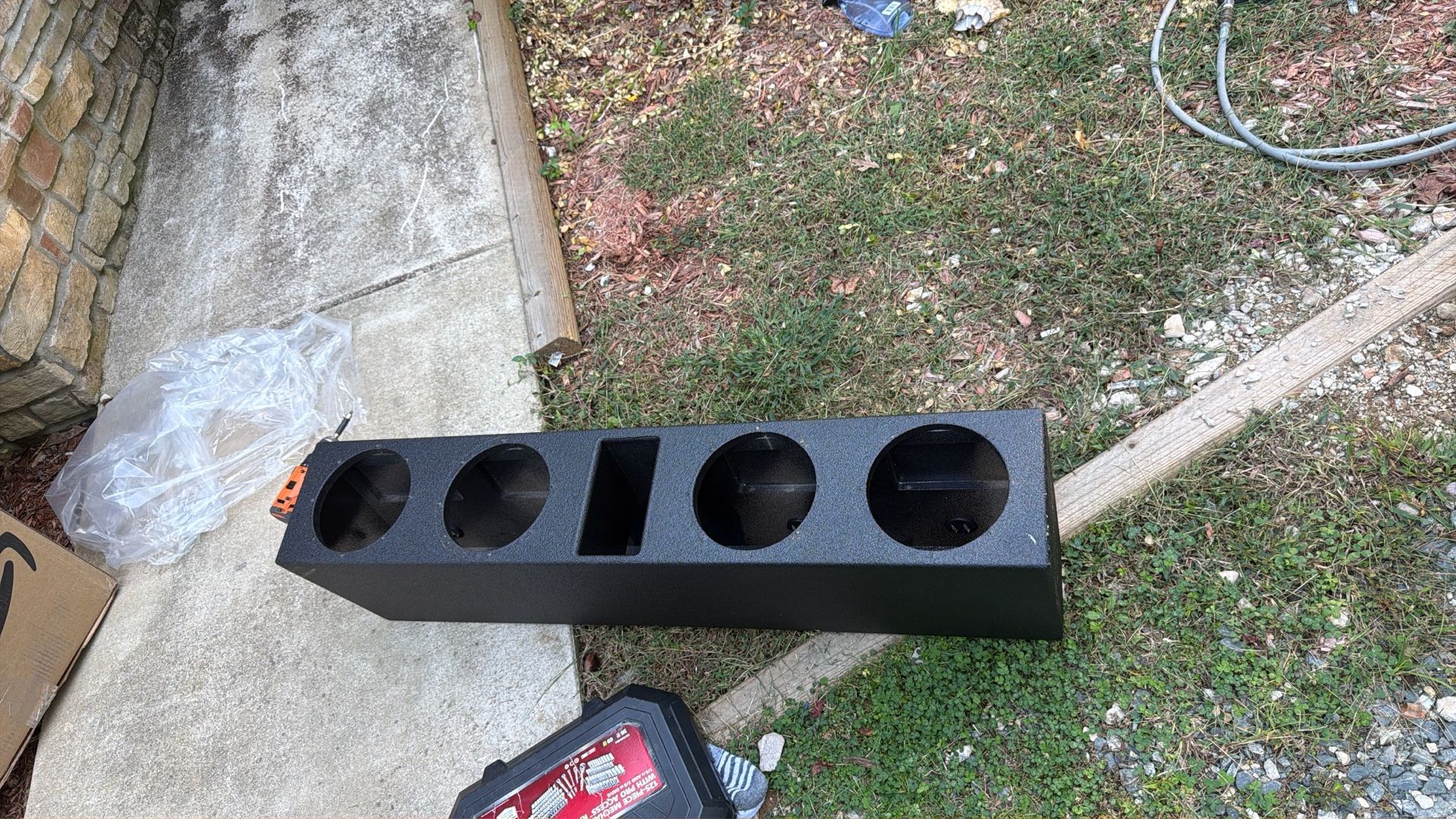 8” Bass Box For Truck