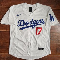 Los Angeles Dodgers Shohei Ohtani #17 stitched jersey Japanese Letters