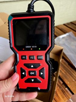 V519 Car Scanner OBD2 Car Fault Diagnosis Tool Engine Fault Code Detector