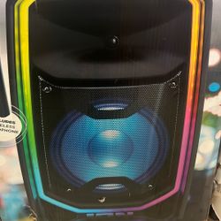 HIGH-POWER SPEAKER SYSTEM WITH WIRELESS MICROPHO ULTIMATE BASS™, AND EDGE-GLOW™ LIGHTS