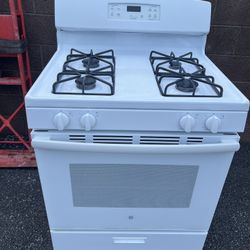 GE Gas Stove