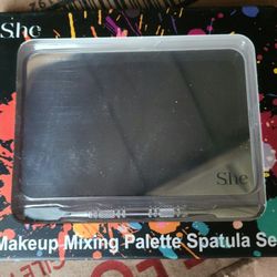 Makeup Mixing Palette & Spatula Set