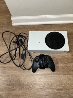 Xbox Series S W/Controller