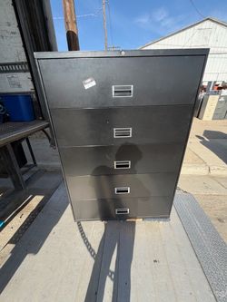Lateral file drawers