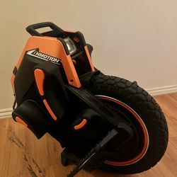 EUC V14 ADVENTURE 50GB 