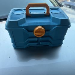 Tackle box