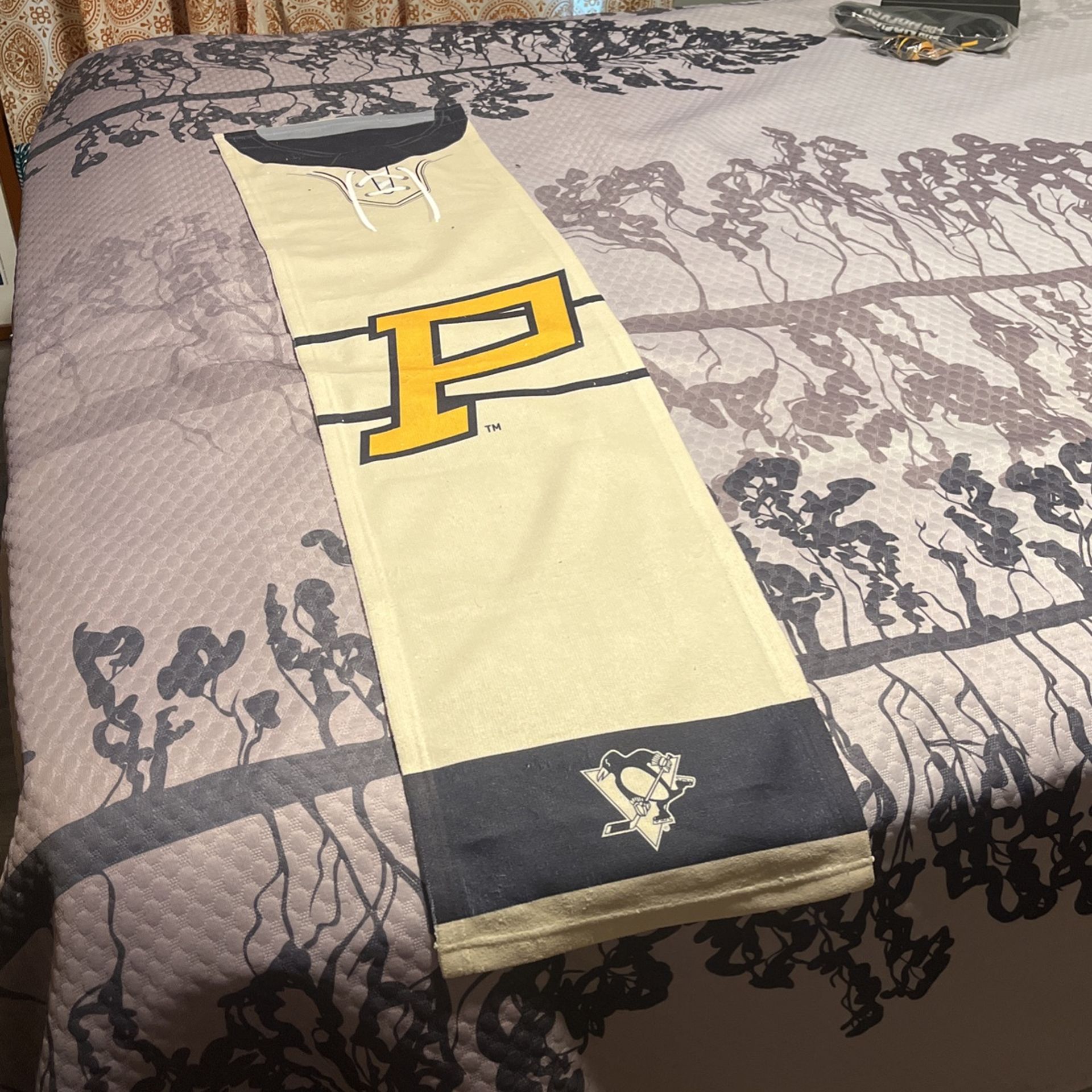 Pittsburgh Penguins Golf Towel