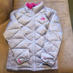 Girls Northface Coat 550 Size 10/12 SILVER/HOT PINK