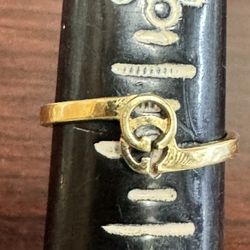 Authentic Gucci 18 Karat Yellow Gold Ring