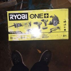 Ryobi 18v 6 Piece Tool Kit