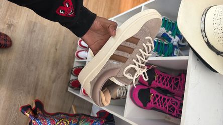 Bad bunny adidas size 12 DS