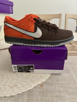 Nike sb dunk low size 9 New DS