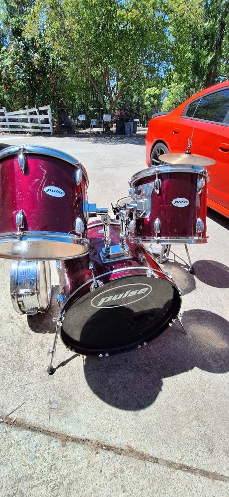Drums set for sale