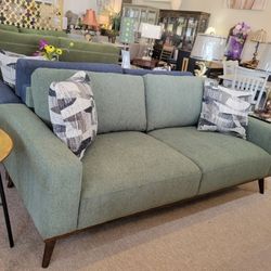 MID-CENTURY MODERN  SOFA W / 2 PILLOWS - OLIVE