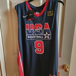 Michael JORDAN Basketball Jersey 
