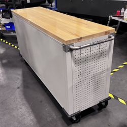 77" UltraHD® 11-Drawer Rolling Workbench