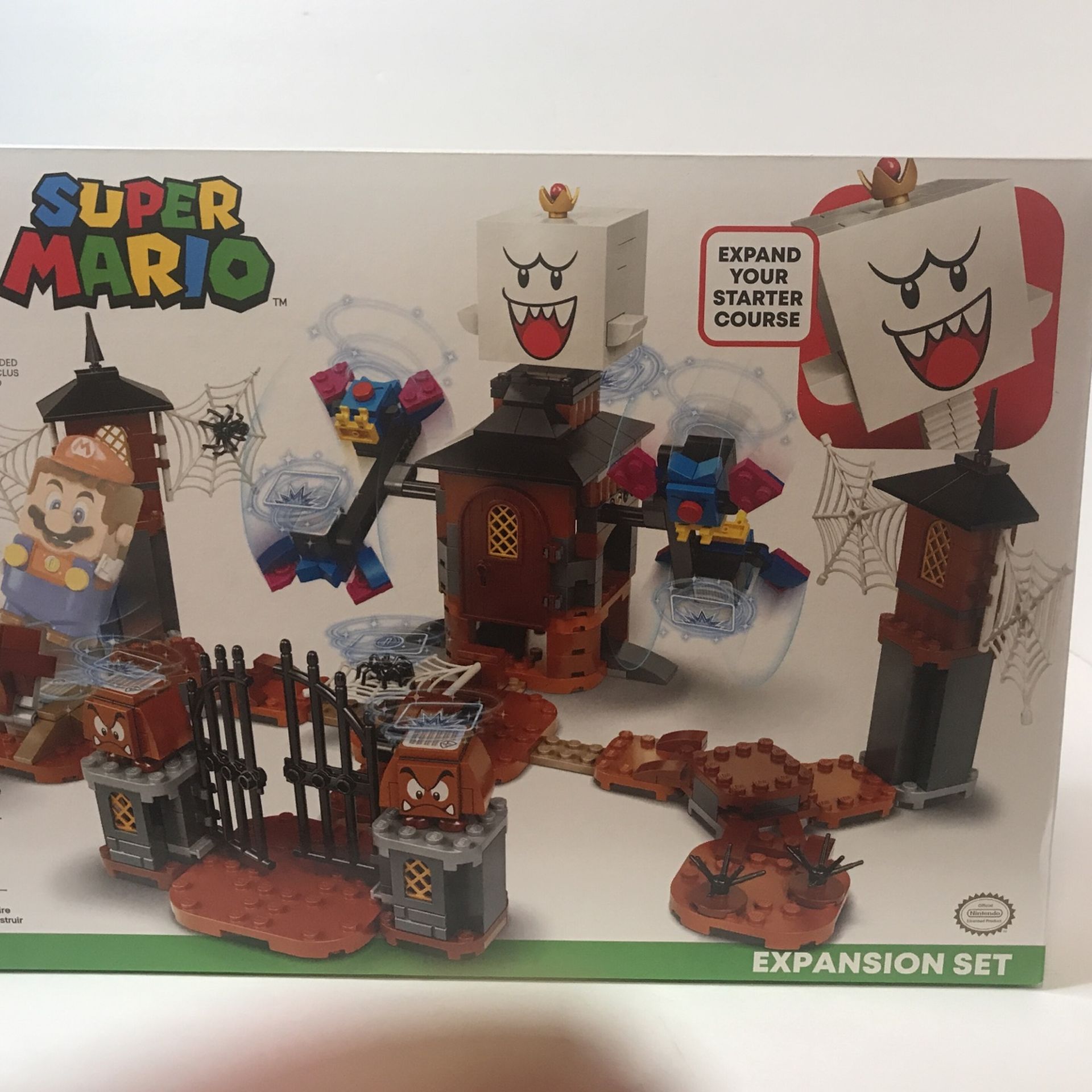 Lego Super Mario King Boo and the Haunted Yard 71377 Retired New