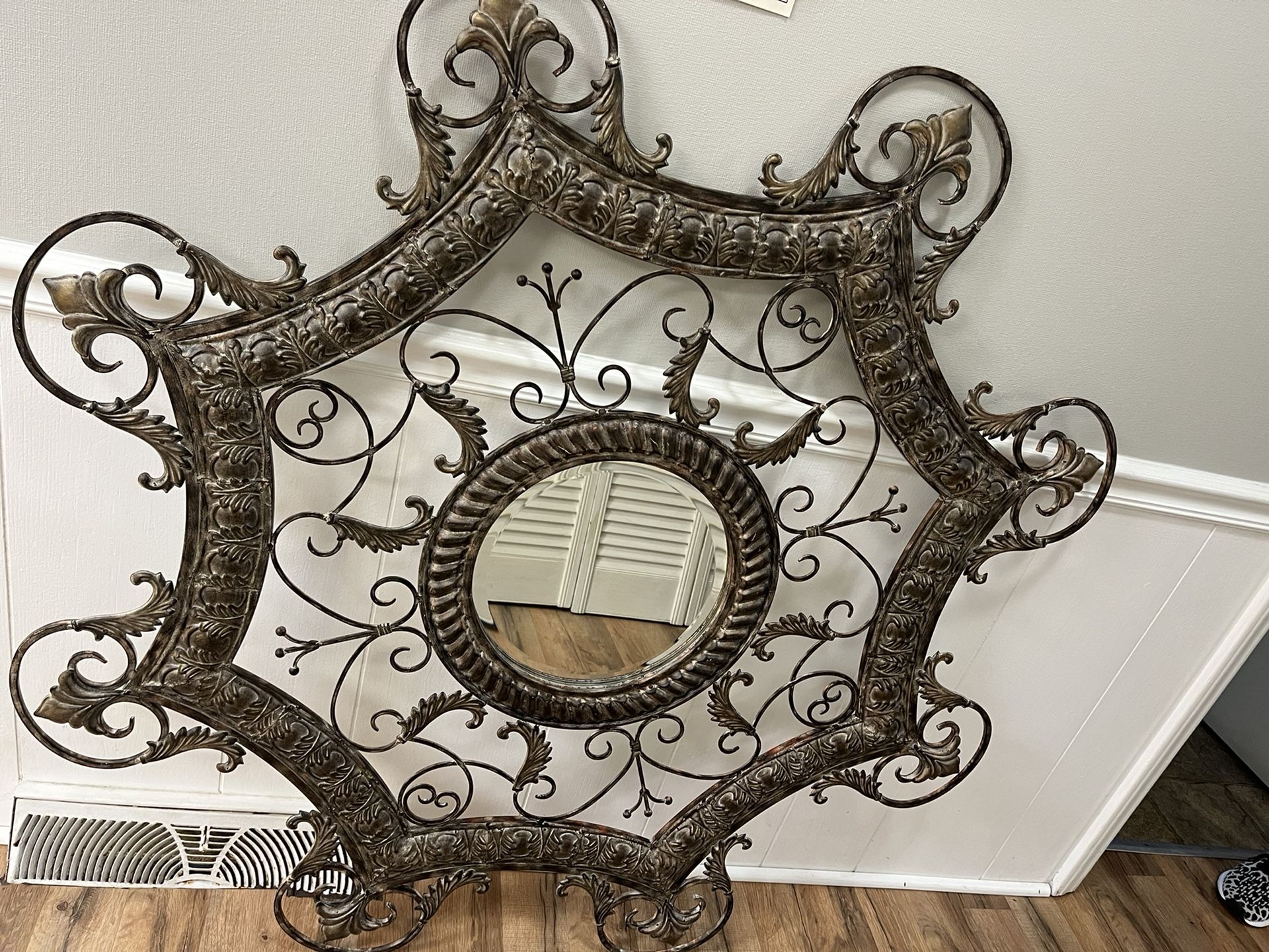 Beautiful Wall Mirror