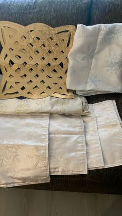 Christmas table cloth
