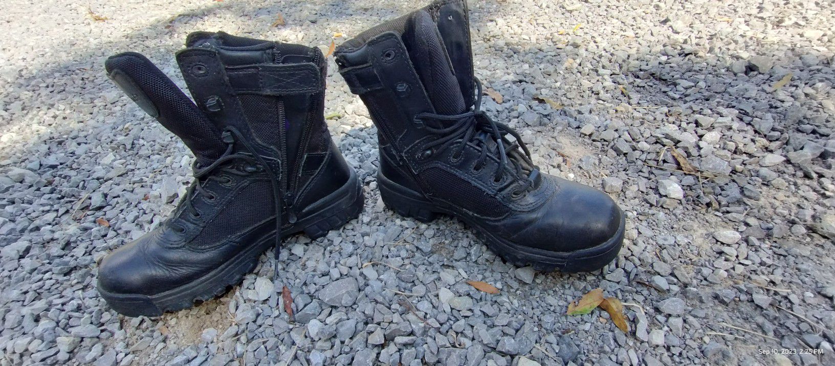  Military Boots 