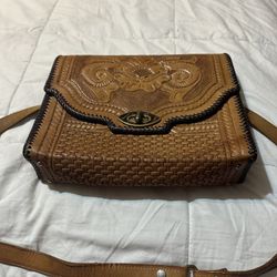 Vintage Hand-Tooled Leather Crossbody Bag – Brown Floral Western Boho Purse