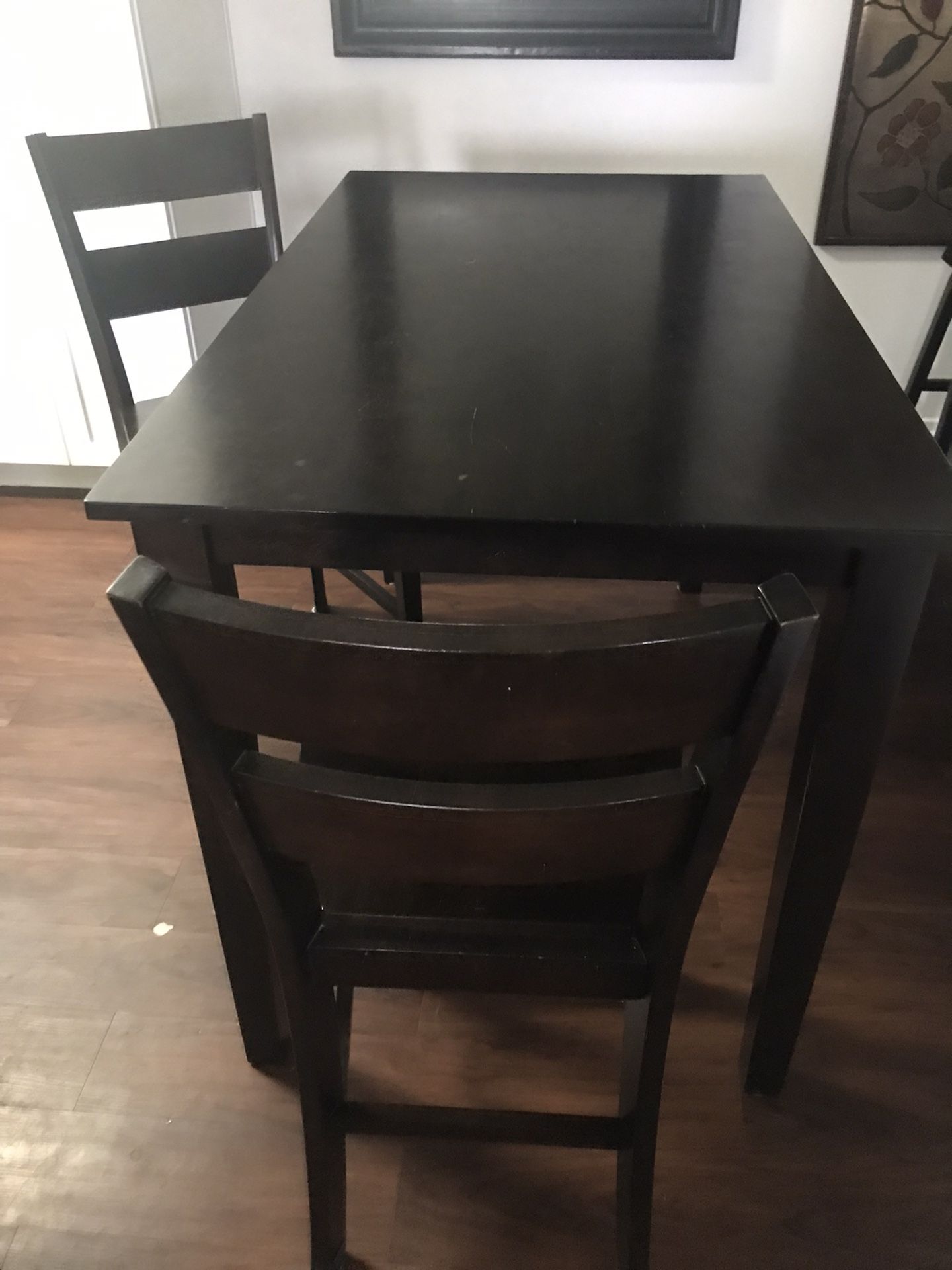 Kitchen Table Two Chairs $40