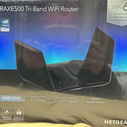 Router Nighthawk RAXE500 Tri-Band Packed 