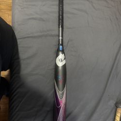  Demarini CF softball bat 32/22 -10