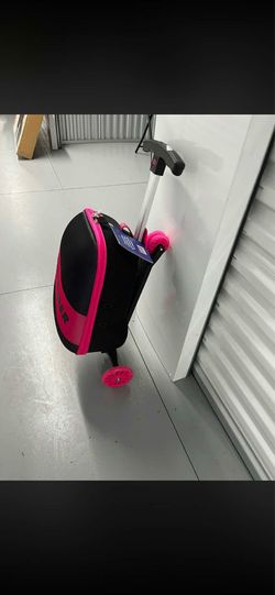 Scooter rolling suitcase
