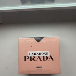 Prada Paradoxe Intense 
